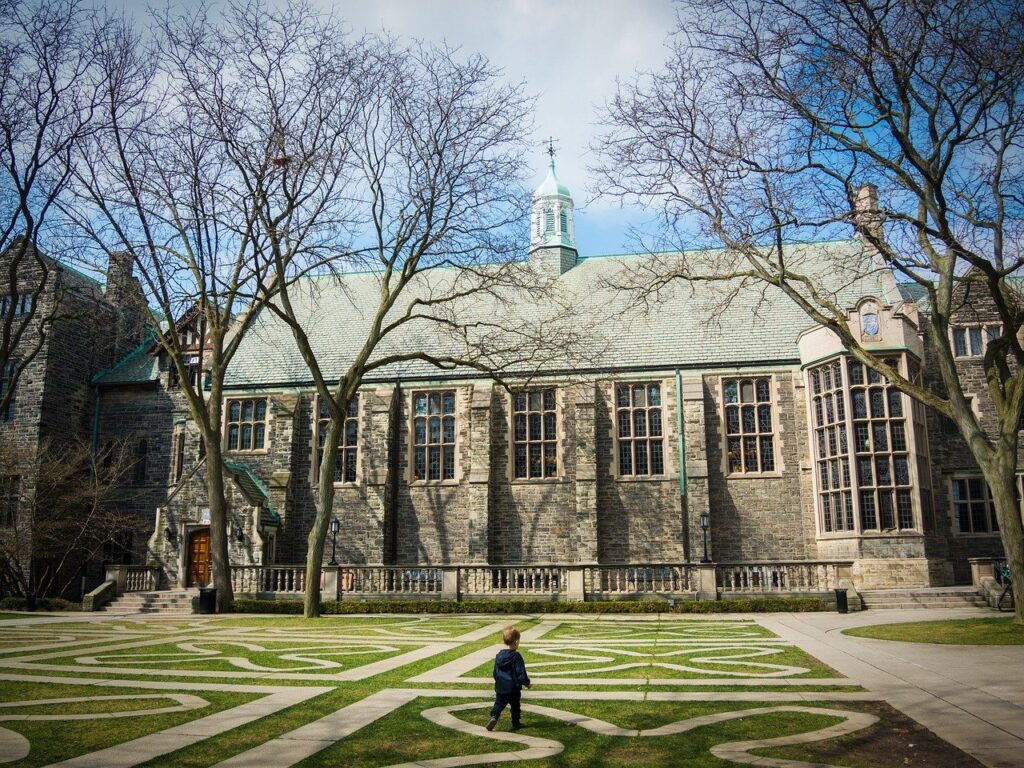 Studying in Canada from worldwide